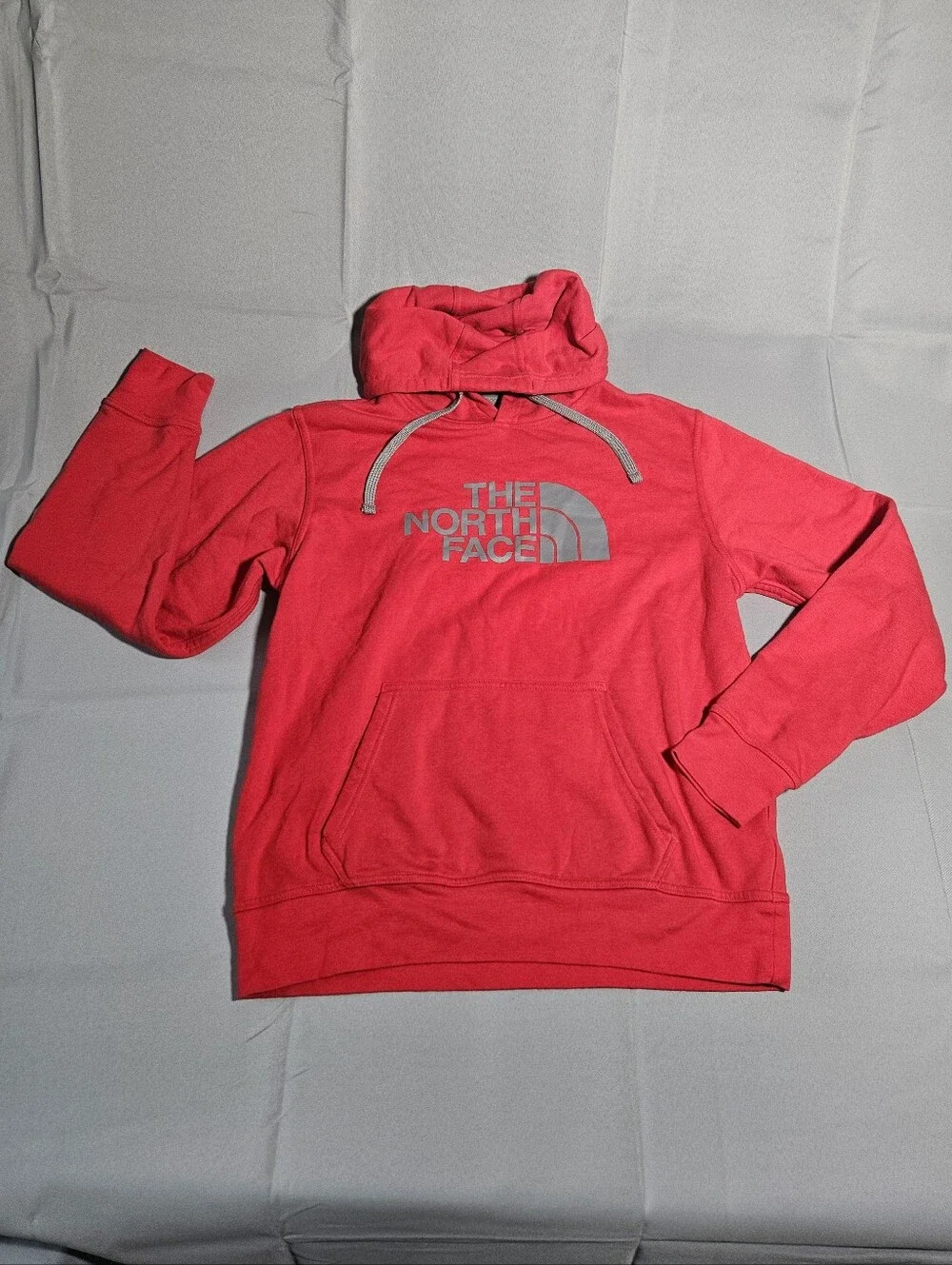 The North Face Outdoor Activewear Skater Streetwear Red Hoodie Center Logo Med